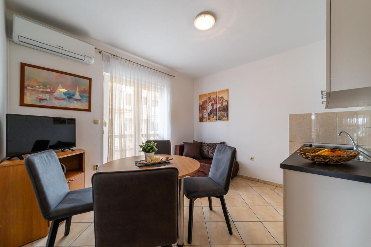 Apartmani Devcic Palit المظهر الخارجي الصورة